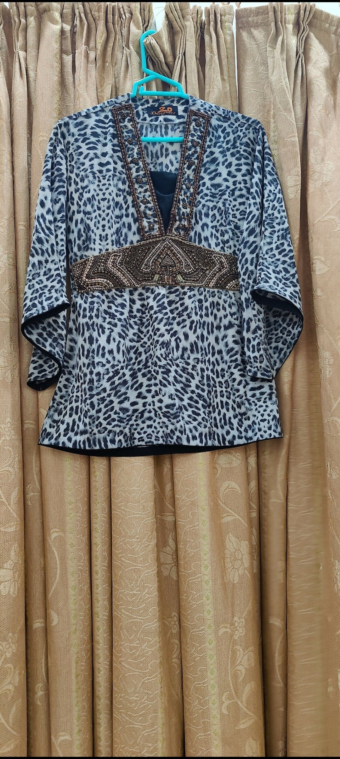 Black Top | Women Tops & Shirts | Medium | Worn Once