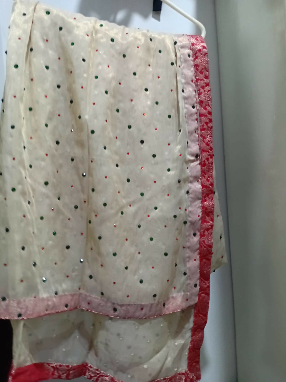 Beautiful off-White Fancy | Women Locally Made Formals | Medium | Worn Once