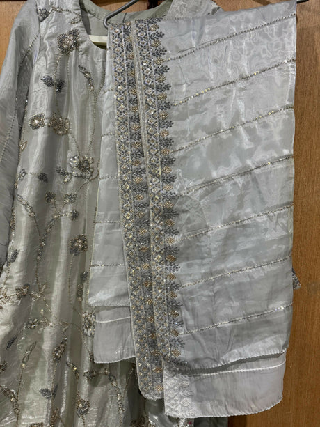 999e88b4-8db5-4f8b-b717-866c7a014ec1