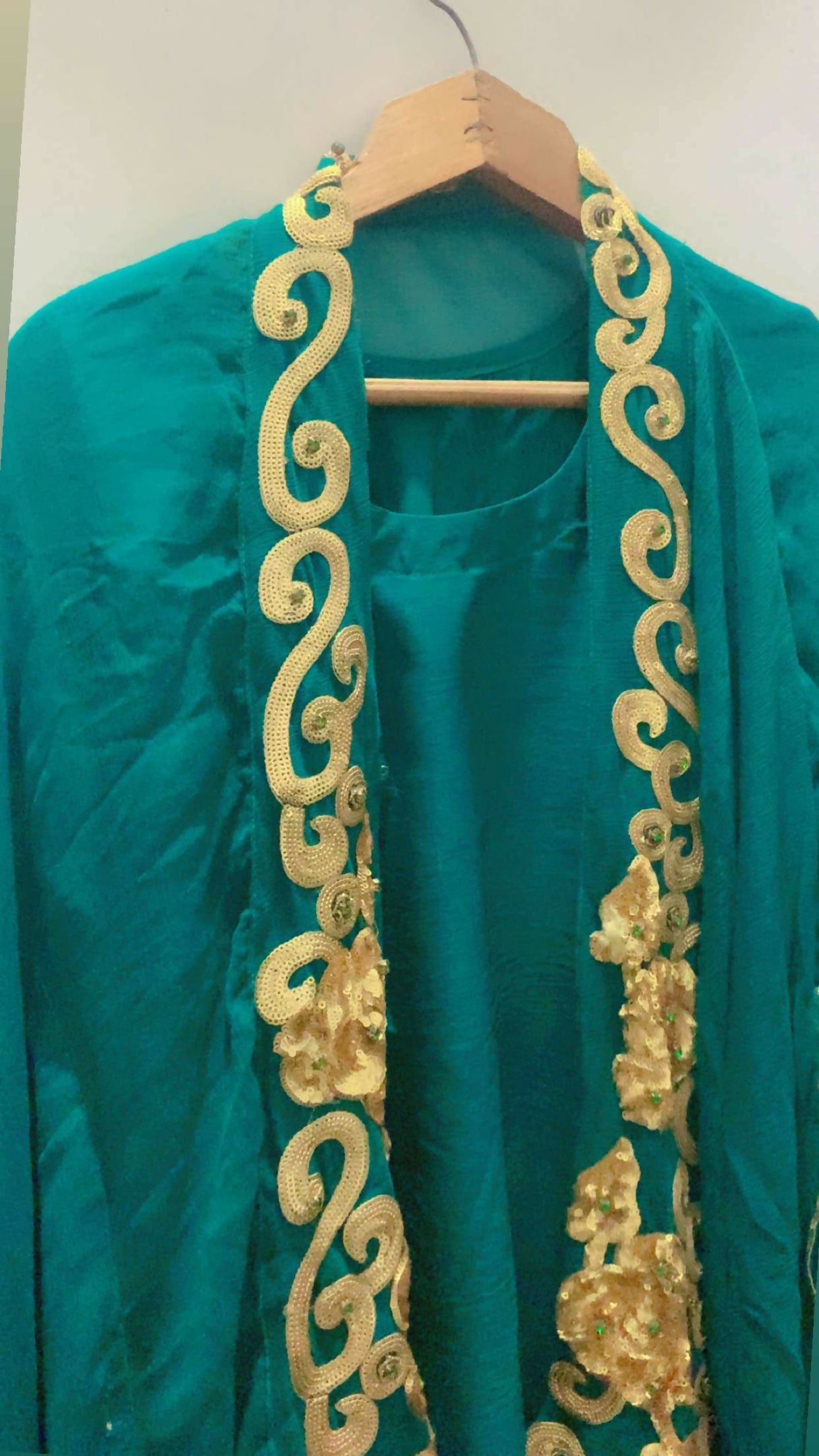 4 piece dress Beautiful Green Party Wear | Women Locally Made Formals | Small | Preloved