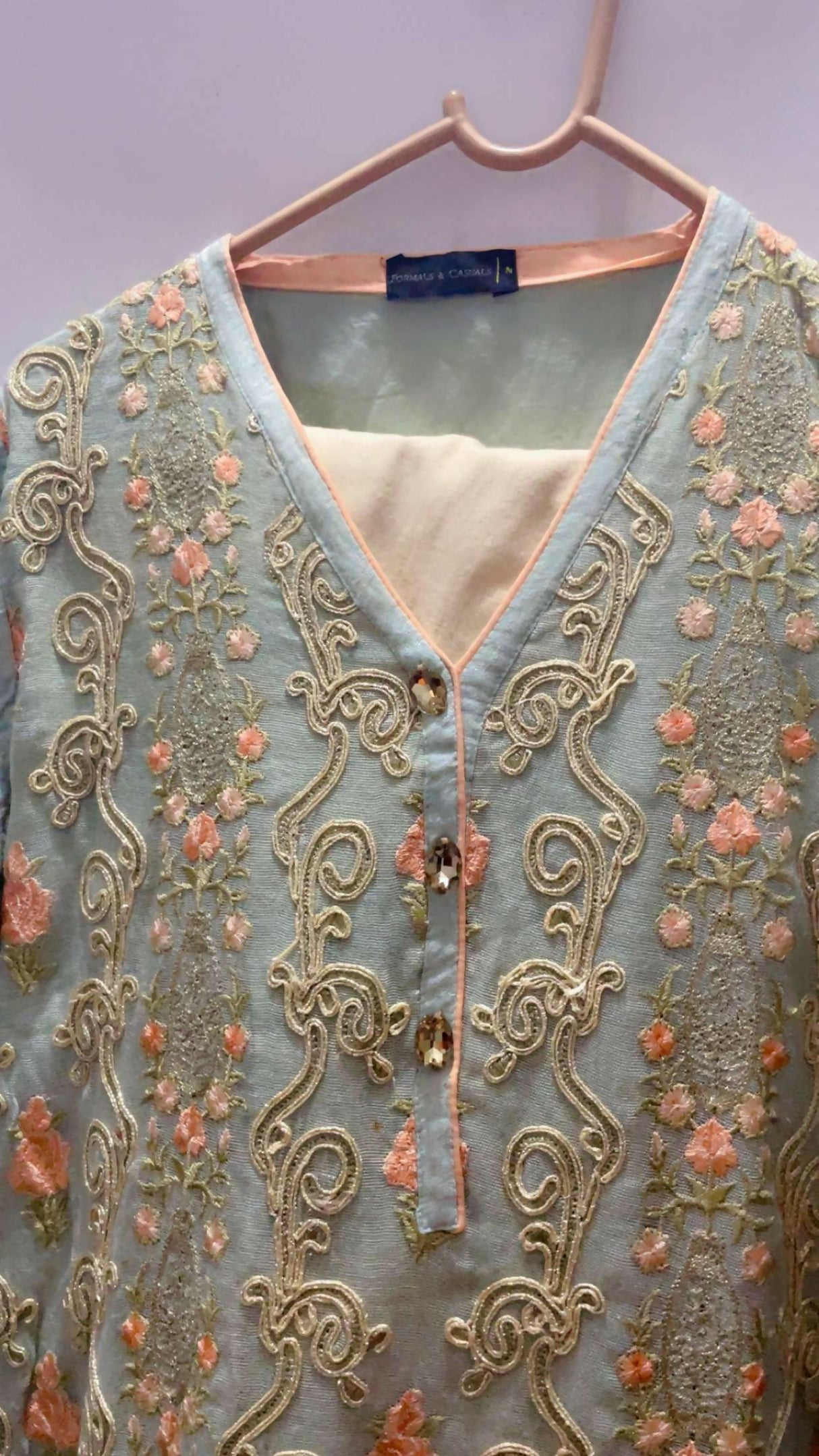 Women Embroidered Shirt | Women Locally Made Formals | Medium | Multicolor | Preloved