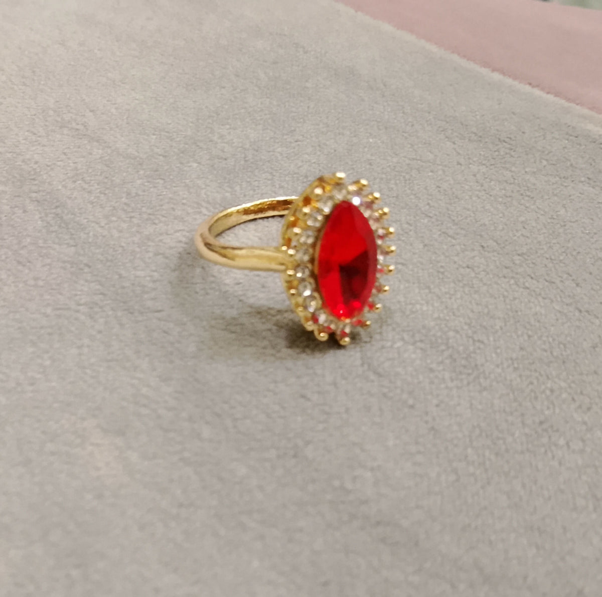 Sparkling Statement Ring | Women Jewelry | Rings | Worn Once