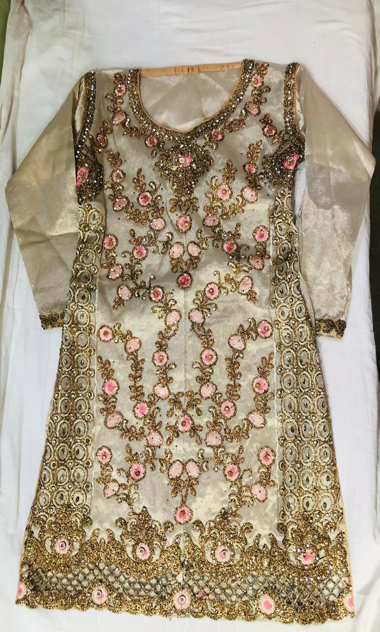 Beautiful Embroided Suit | Women Locally Made Formals | Medium | Worn Once