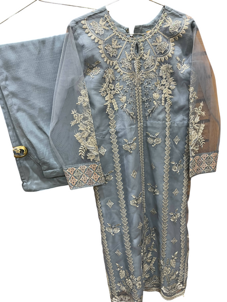 lgjFHBiCbY-Photoroom