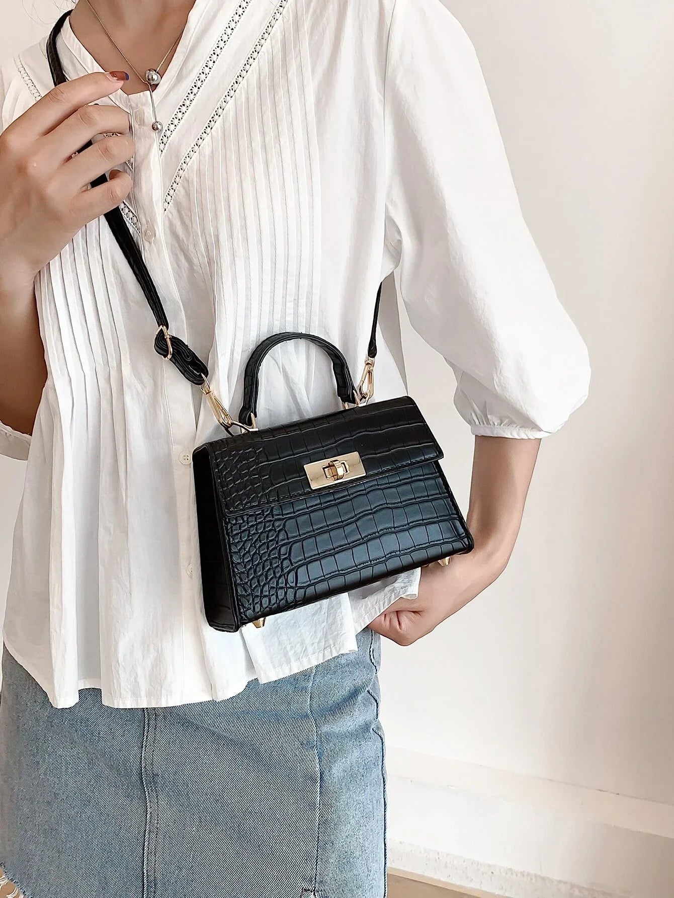 Buy SHEIN Lightweight,Business Casual Mini Crocodile Embossed Twist Lock Flap Square Bag in Pakistan