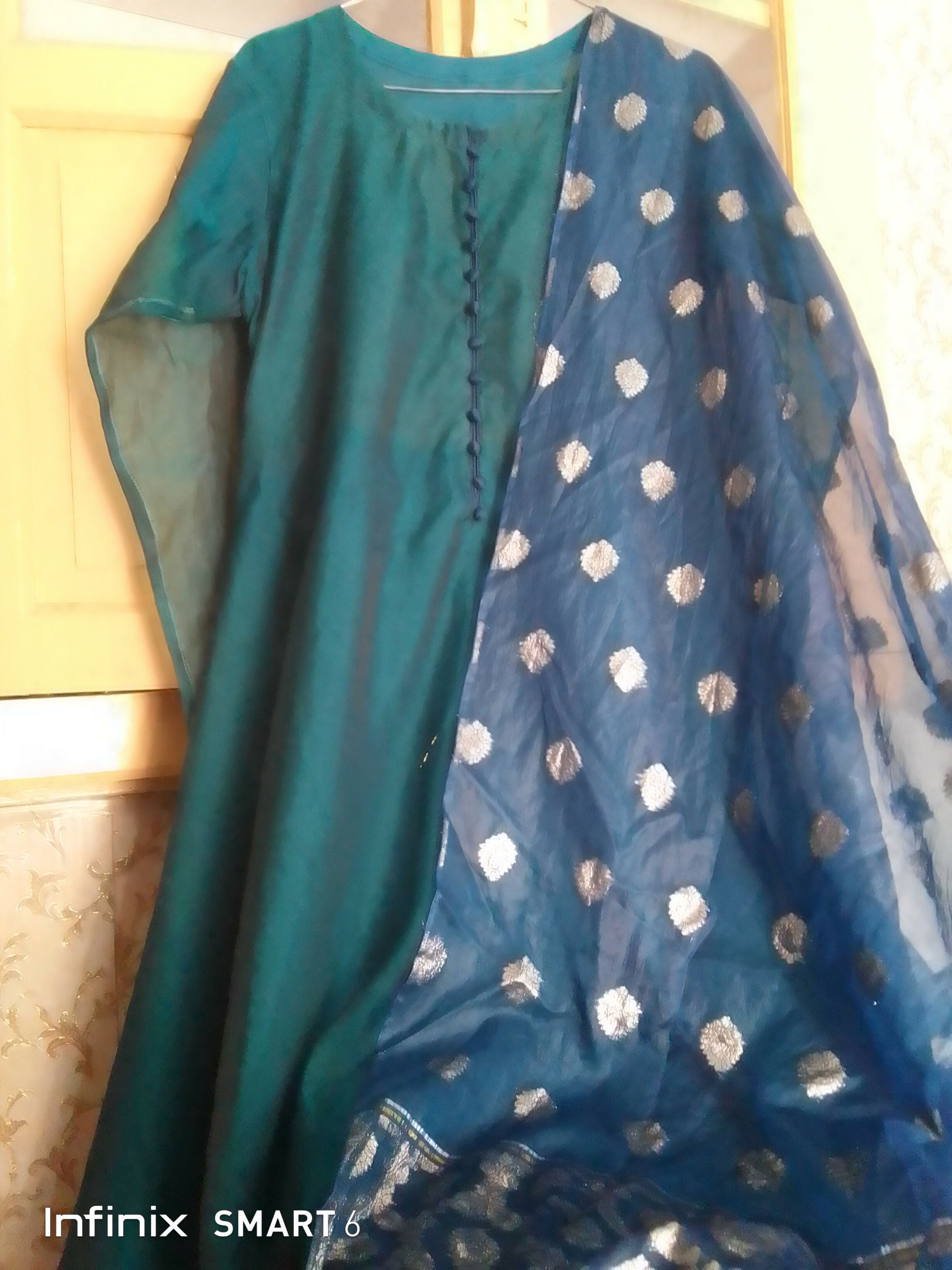 Organza Kurta | Women Locally Made Kurta | Medium | Worn Once