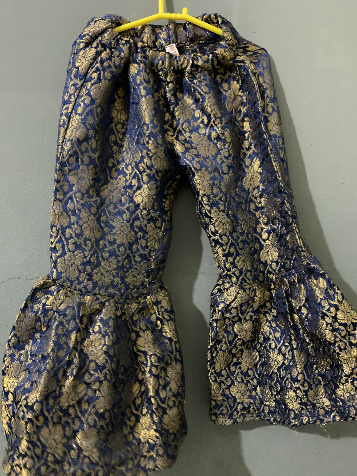 Girls Gharara Shirt | Kids | Girls Shalwar Kameez | 3 to 4 Yrs | Worn Once