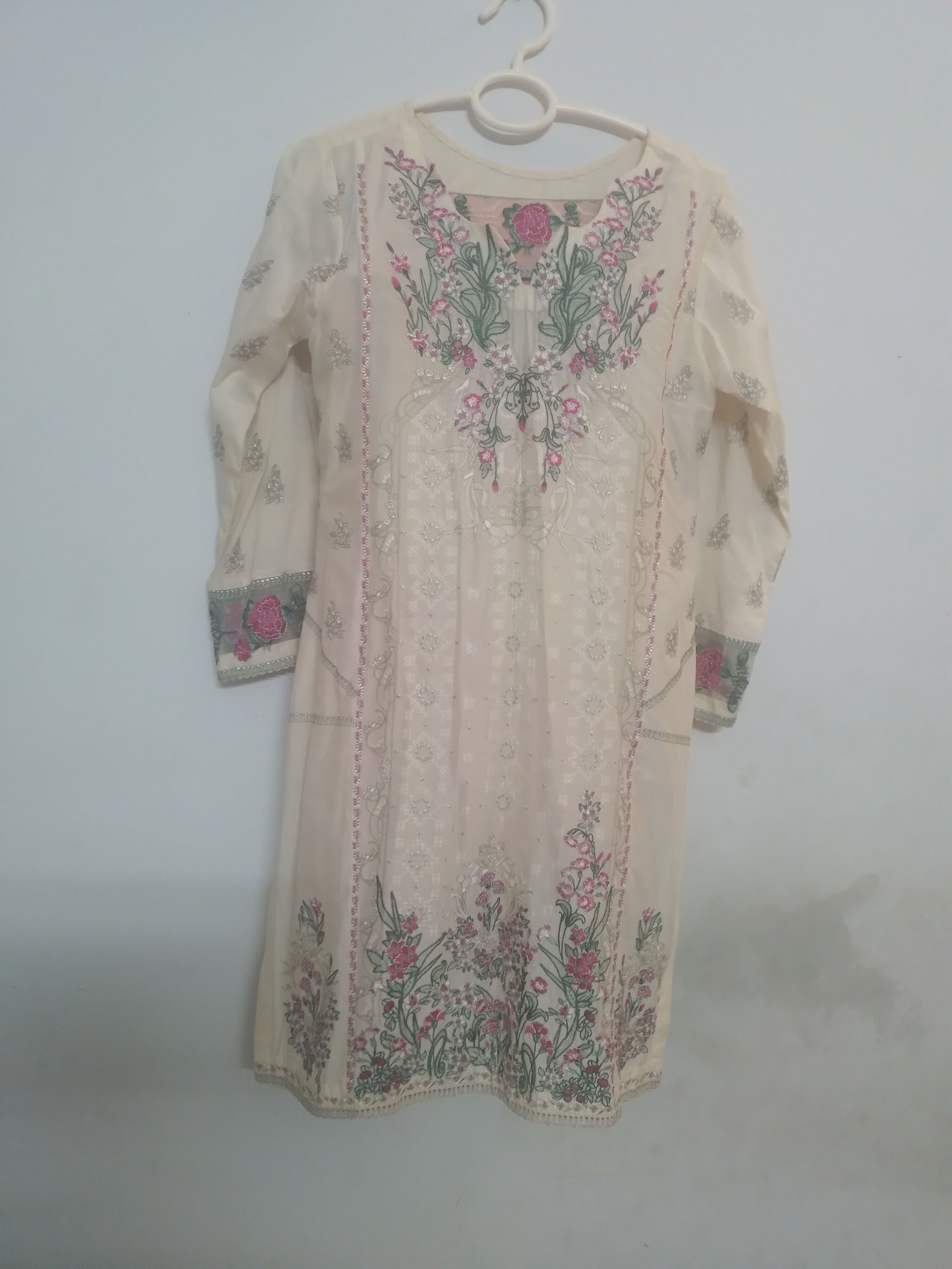 Alkaram | Women Branded Kurta | Small | Worn Once