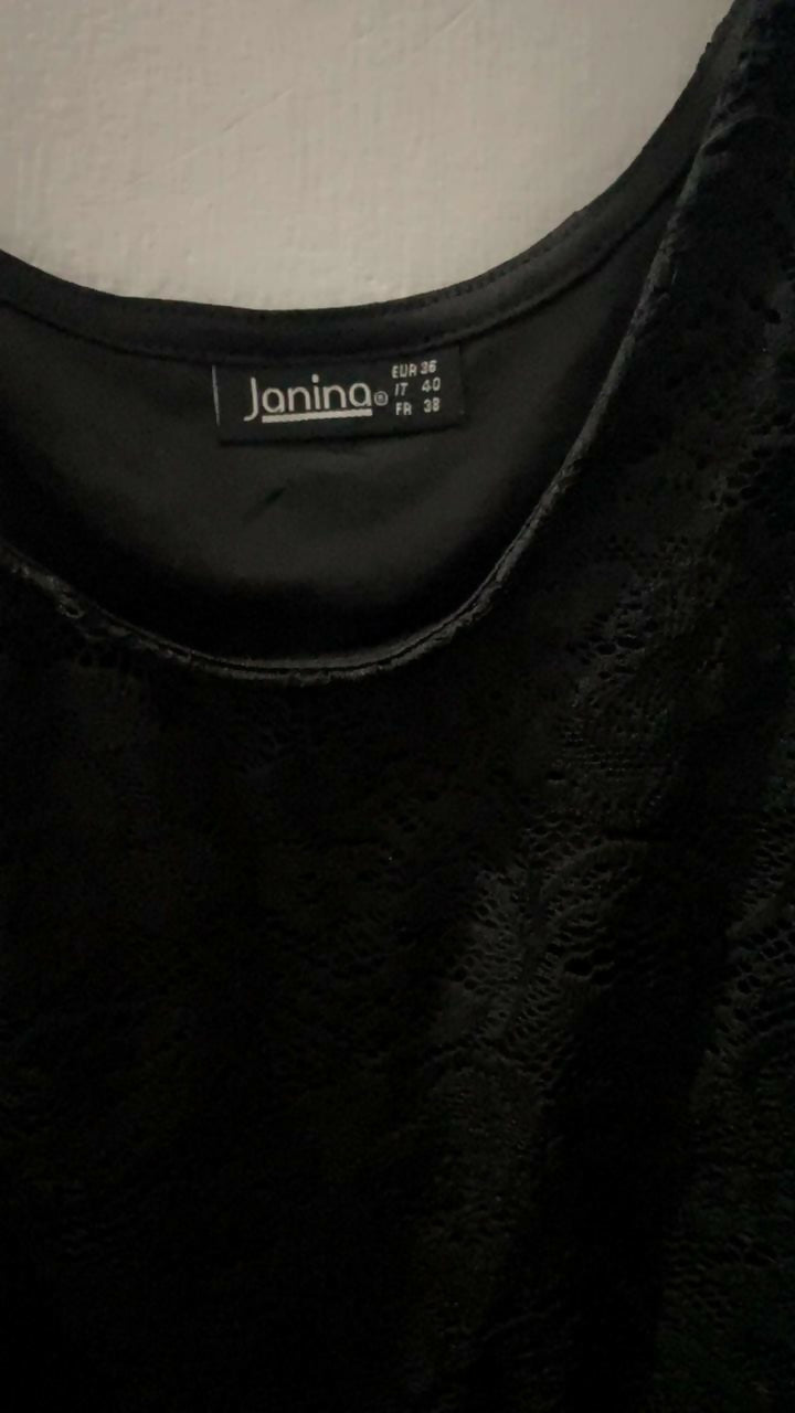 Black Tank Top | Women Tops & Shirts | Small | Preloved