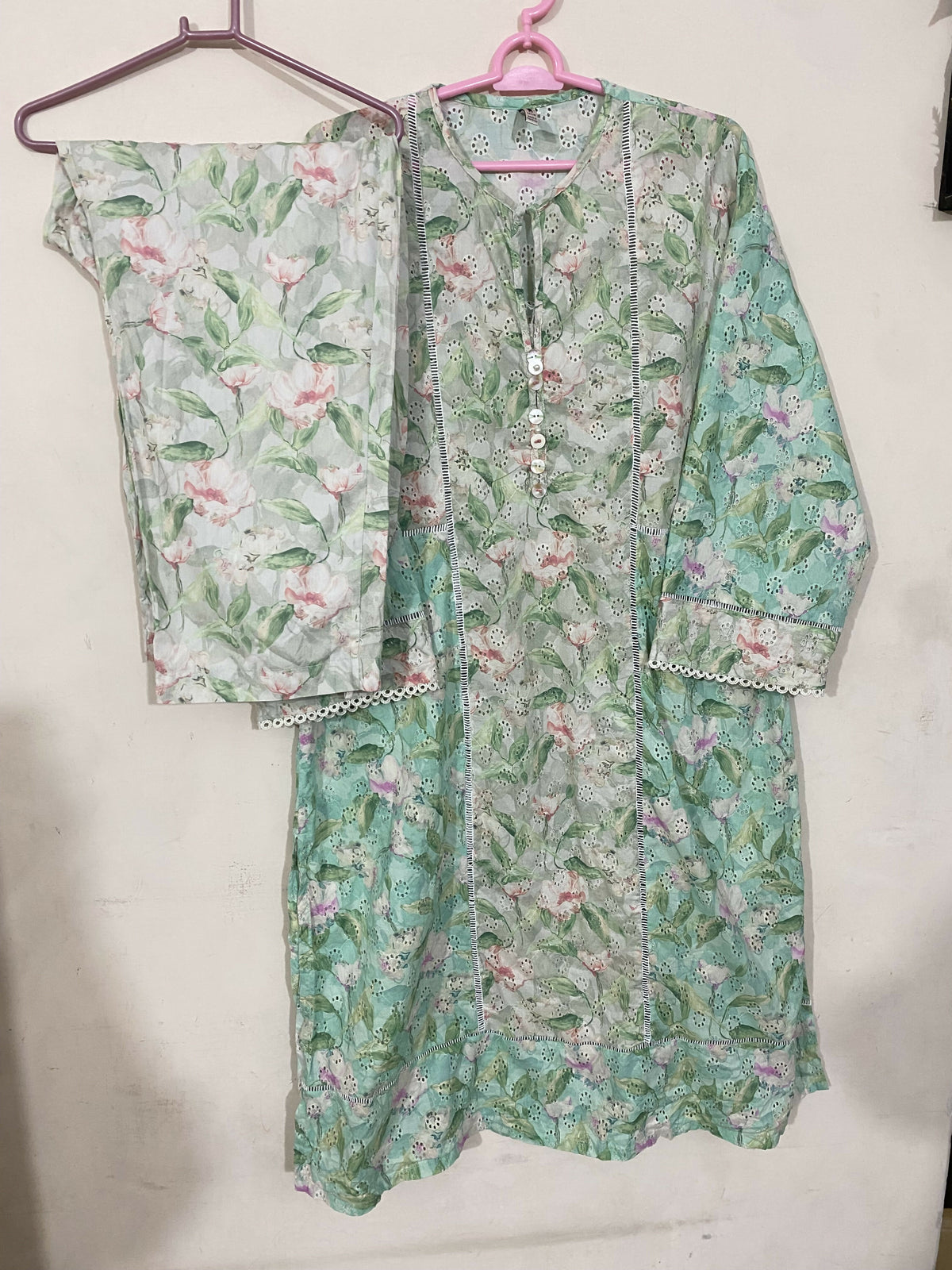 Ethnc | Women Branded Kurta | Medium | Preloved