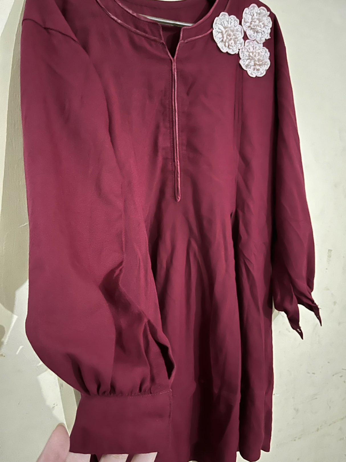 Solid Maroon Kurta | Women Locally Made Kurta | Medium | Worn Once