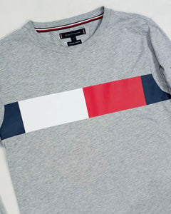 Tommy Hilfiger | Men T-Shirts & Shirts | Small | Preloved
