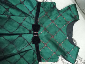 Beautiful Green Frok | Girls Skirts & Dresses | Size: 2-4 Years | Preloved