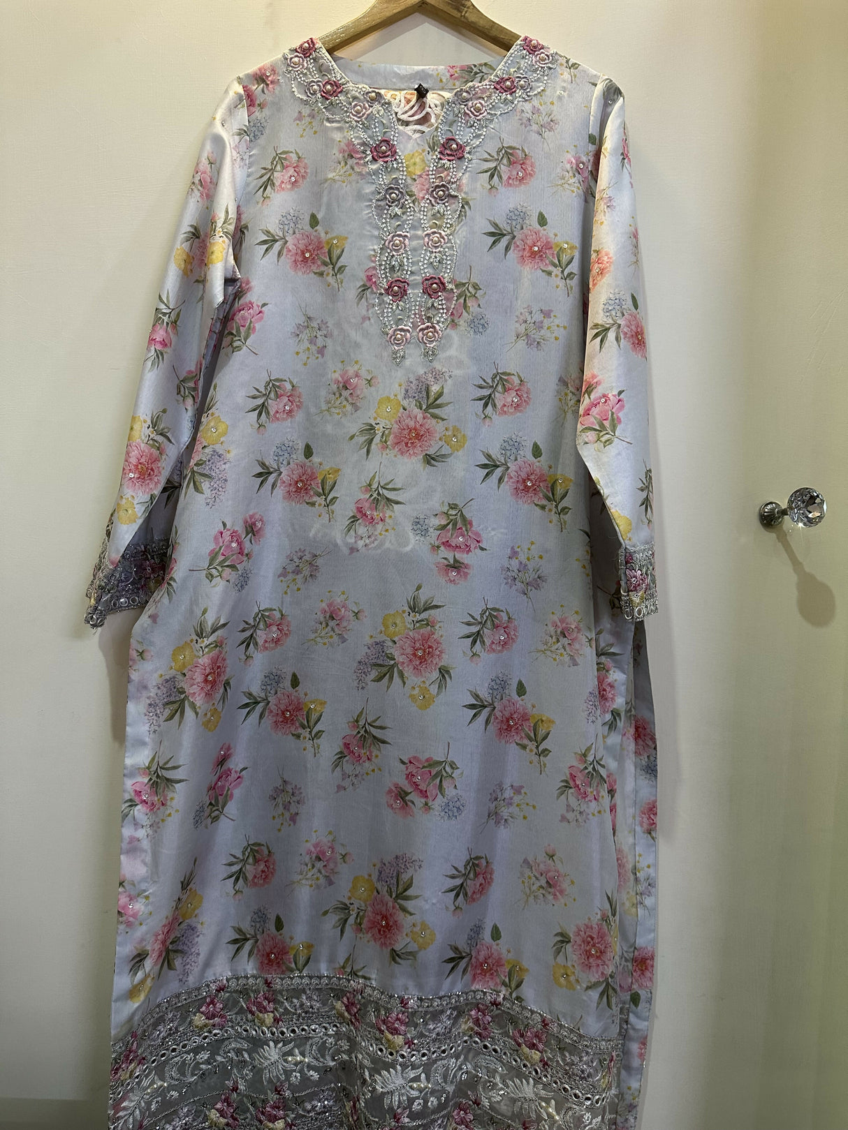 Vanya | Women Branded Kurta | Large | Worn Once