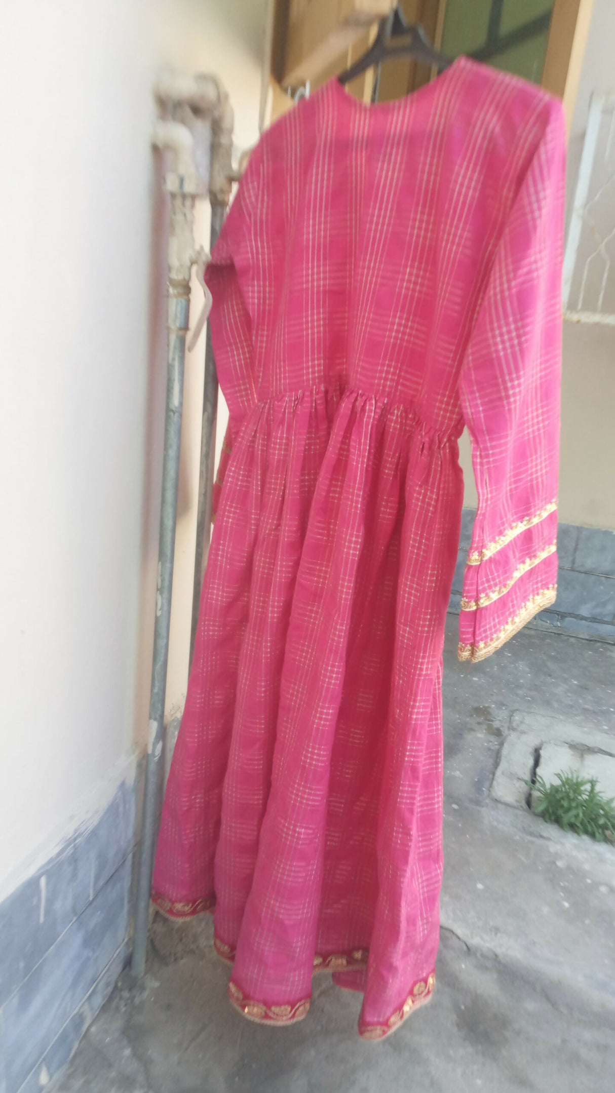 J. Junaid Jamshed | Women Frocks & Maxis | Small | Preloved