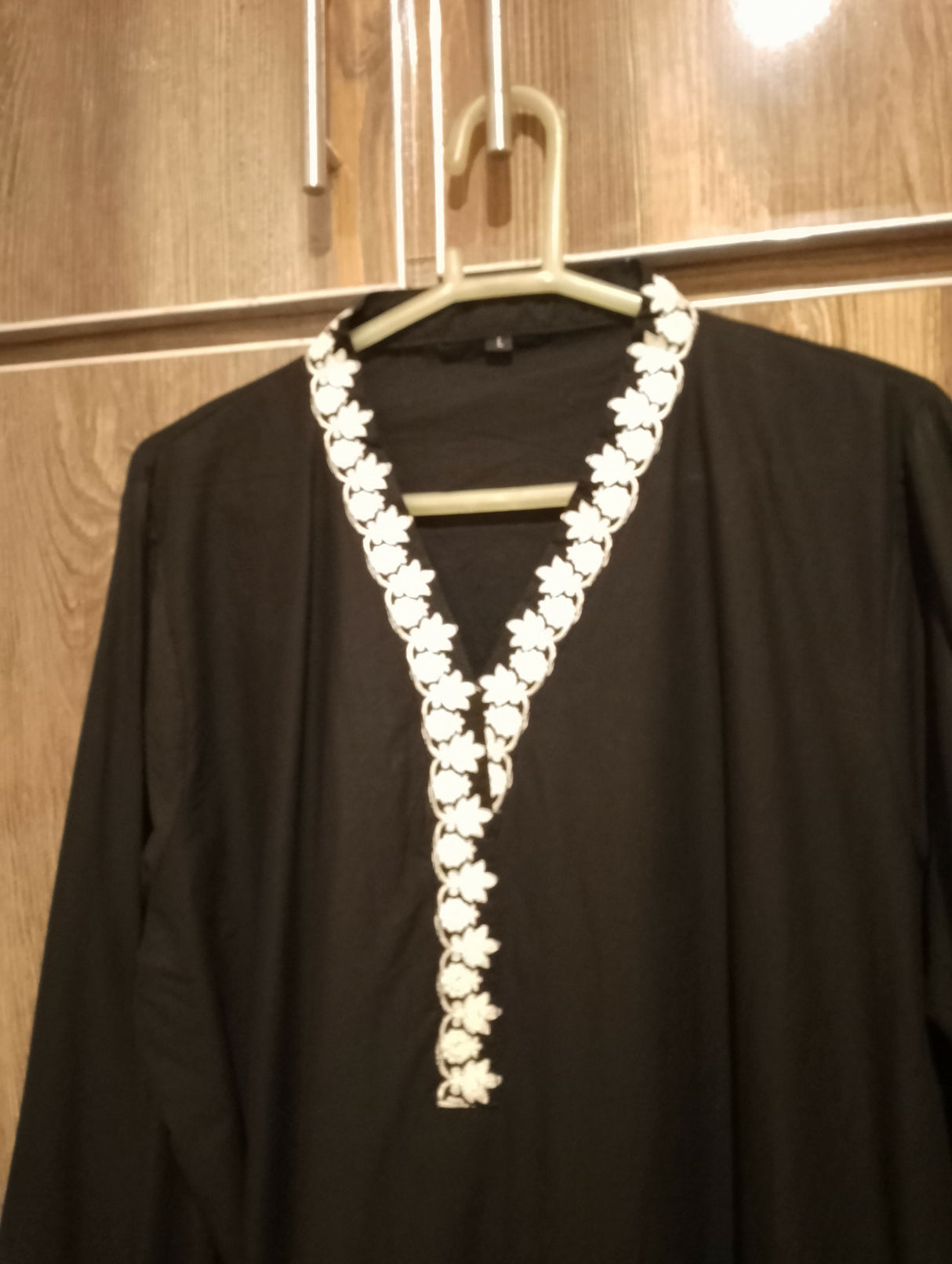 Beautiful Black & White Aplic Work Kurta & Dopatta | Women Locally Made Kurta | Large | New