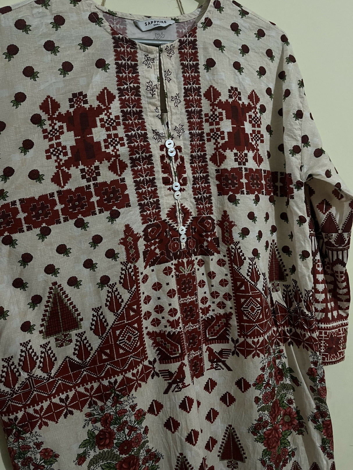 Sapphire | Women Branded Kurta | Medium | White Kurta | Preloved