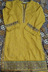 Sohaye by Diners | Women Branded Kurta | Mustard | Small | Worn Once