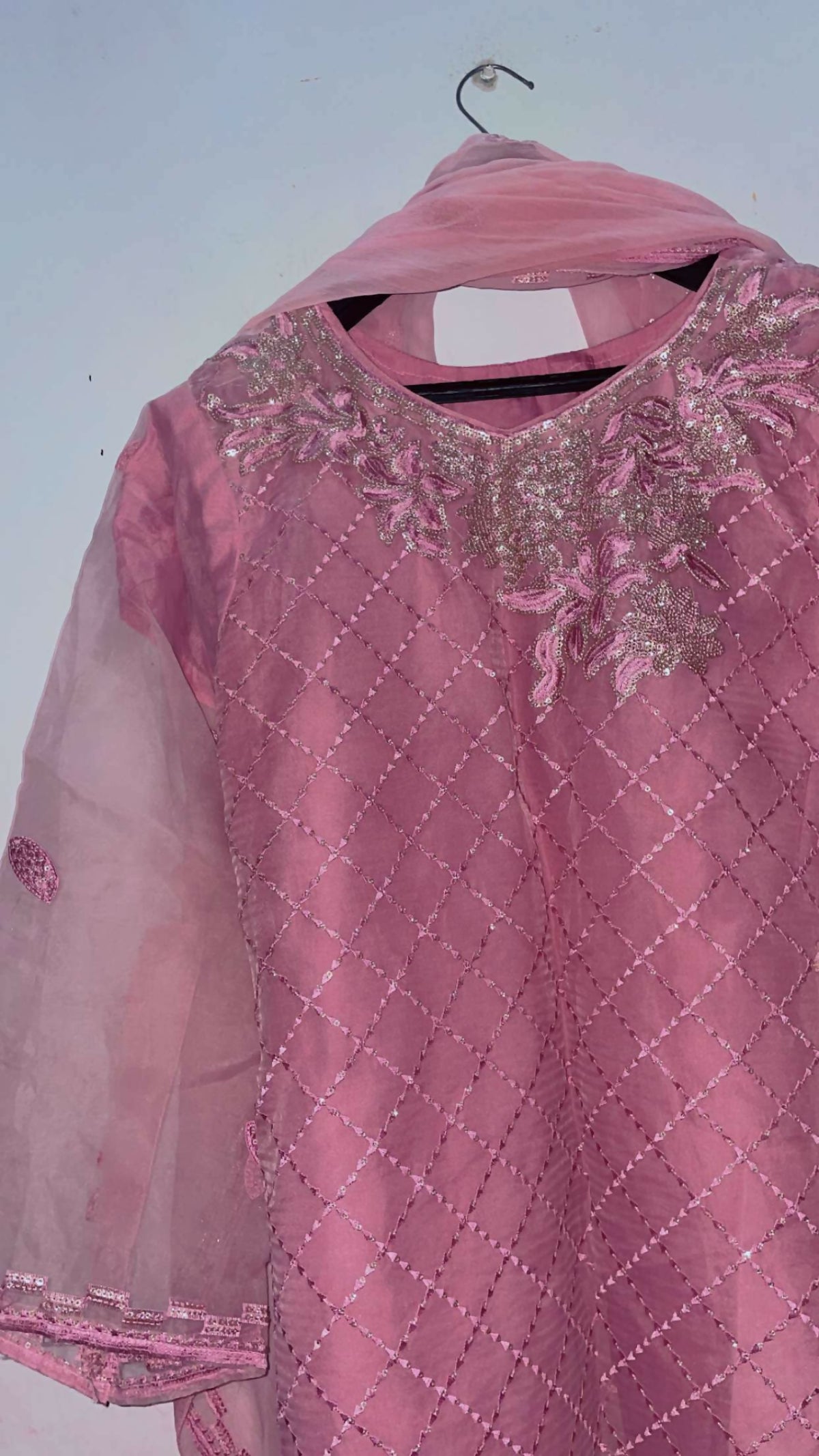 3Pcs Embroided Suit | Women Locally Made Formals | Large | Pink | Preloved