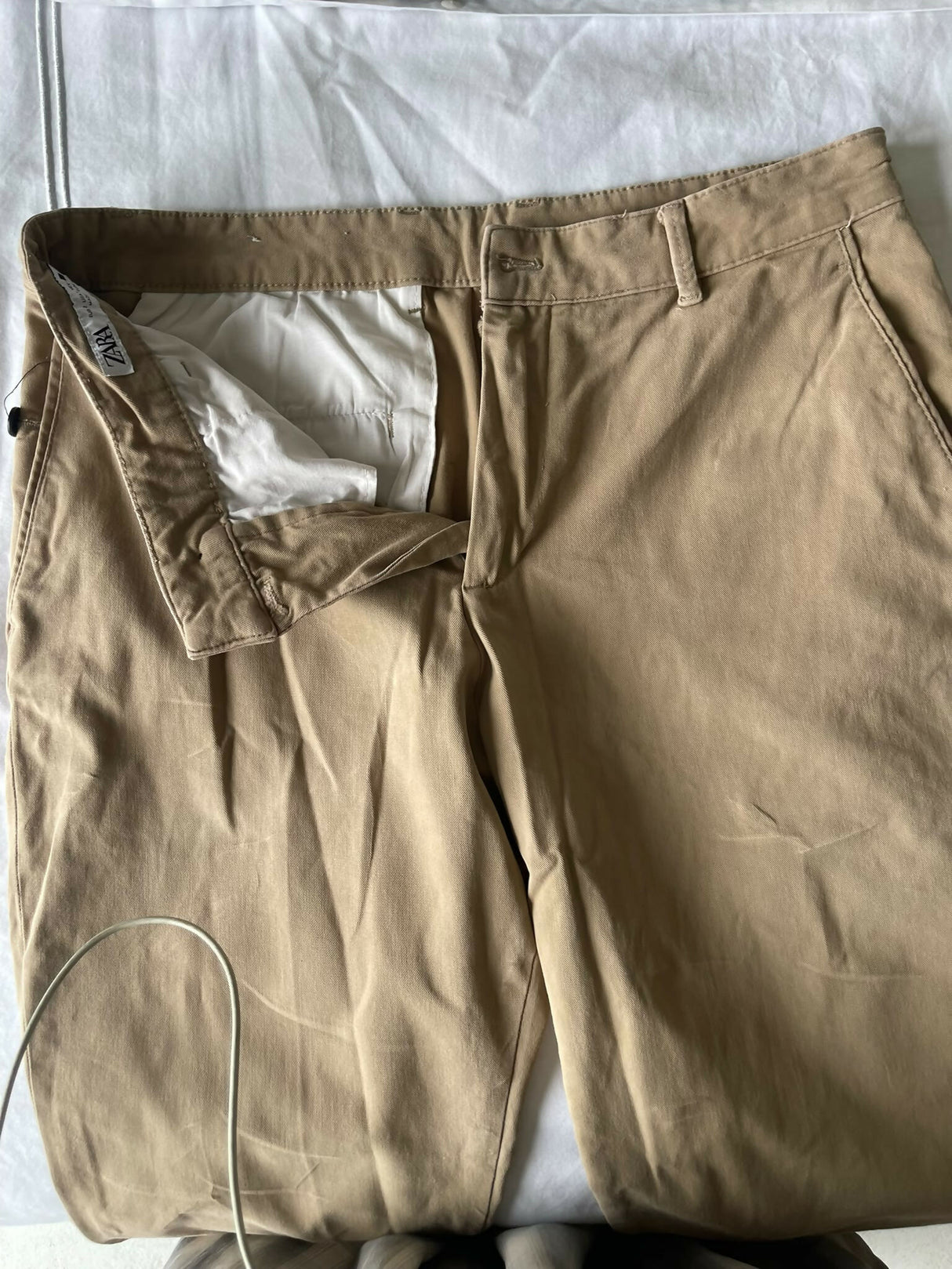 Zara | Men Jeans & Bottoms | Size: 32 | Beige | Preloved