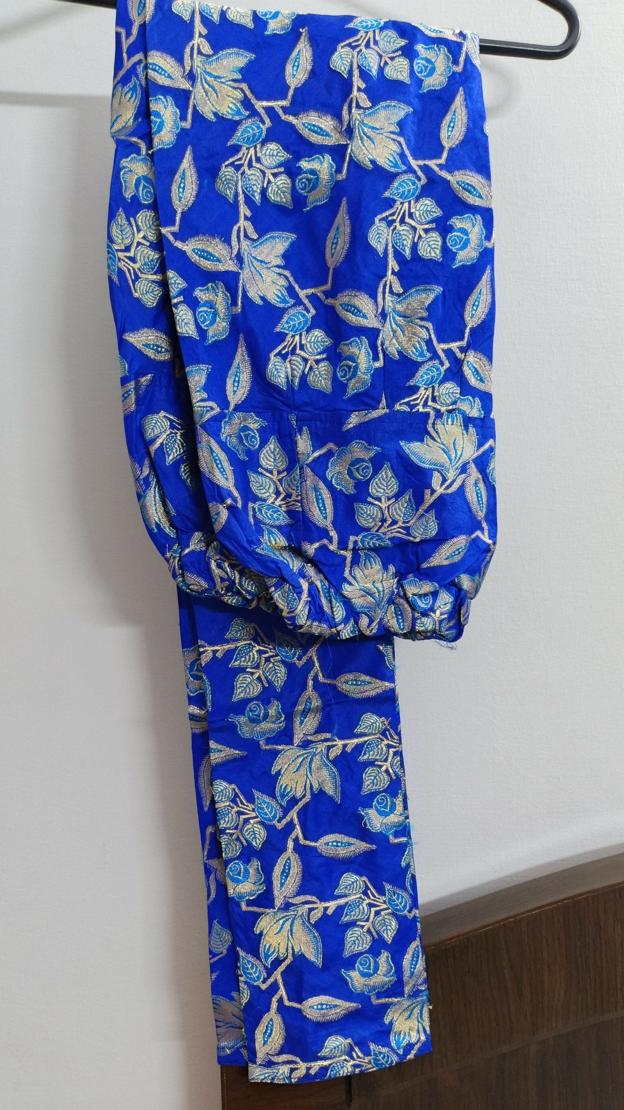 Mayar by Abdullah Faheem | Women Branded Formals | Blue & Golden | Small | Worn Once