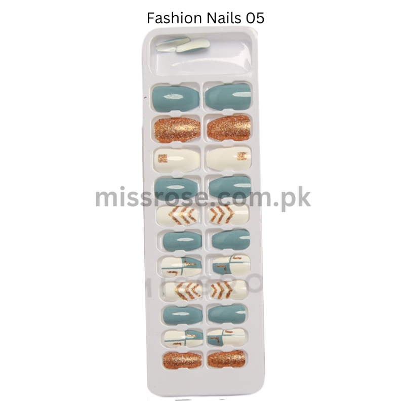 Buy Missrose Stick on Fashion Nails in Pakistan