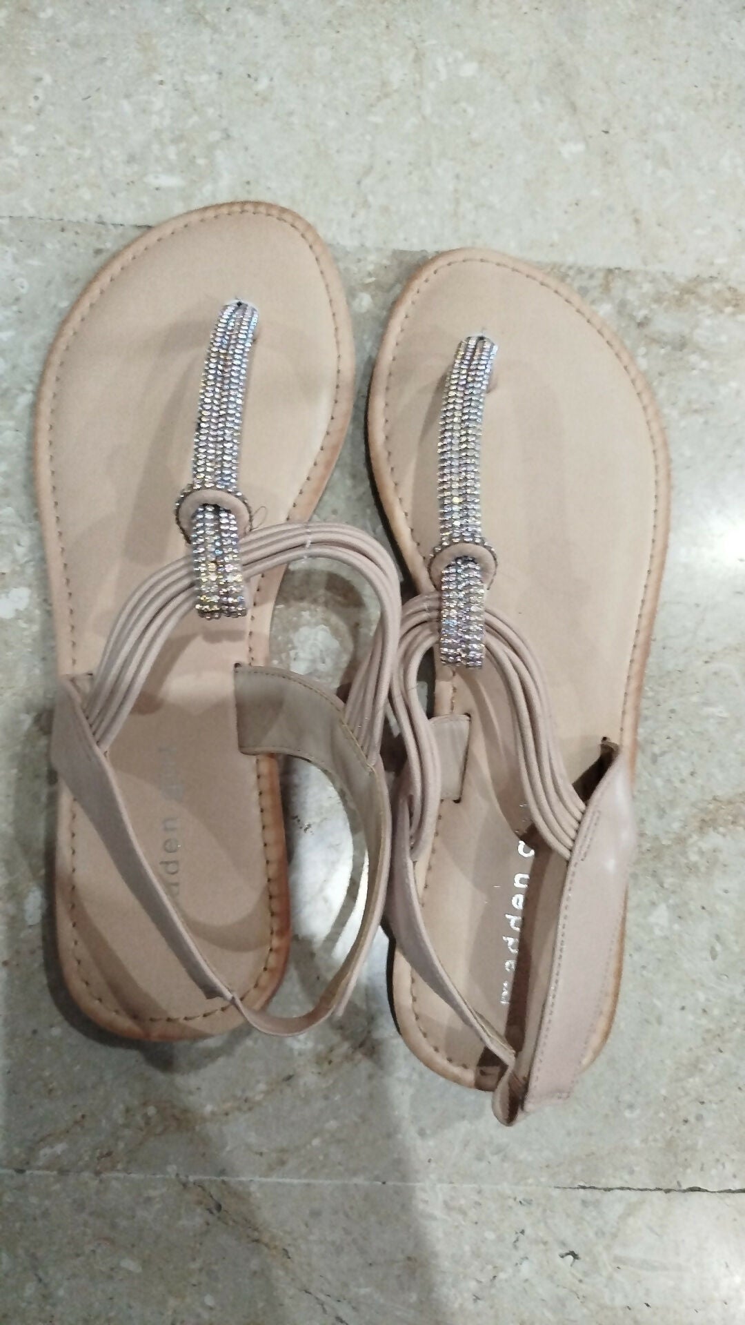 Flat slippers styles | Women Shoes | Size USA 9 | Worn Once