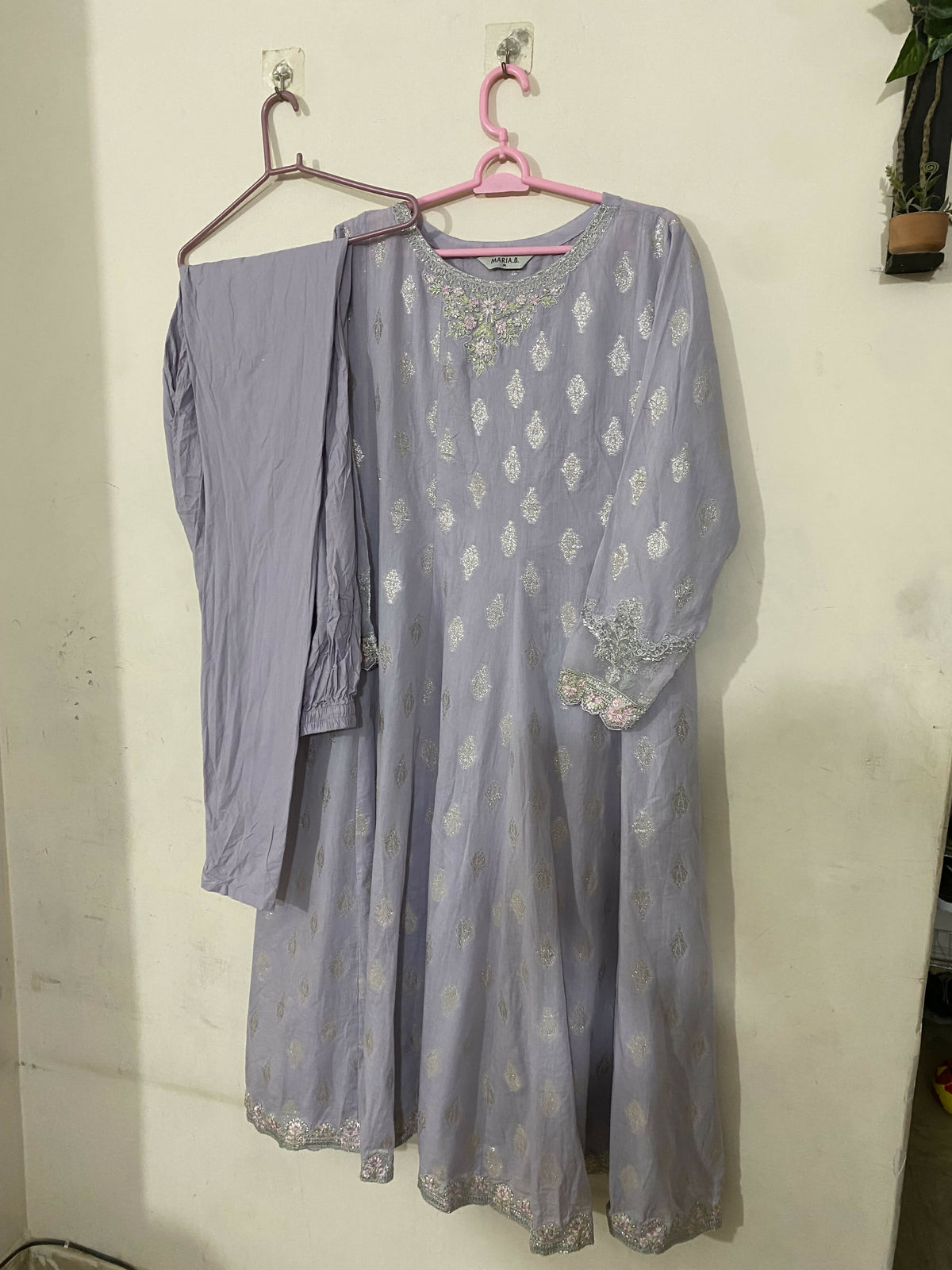 Maria B | Women Branded Kurta | Grey | XLarge | Preloved