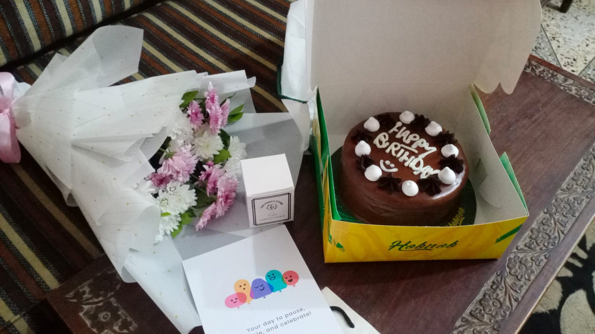 Corporate Gifts | Fresh Flower Bouqet, Chocolate cake (HobNob), Small candle | Brand New