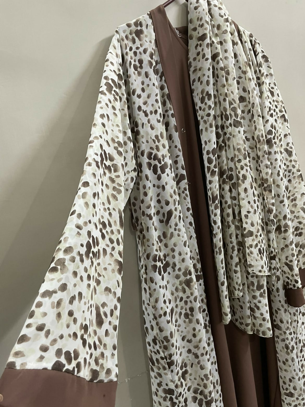 Abaya | Women Accessories | Medium | Worn Once