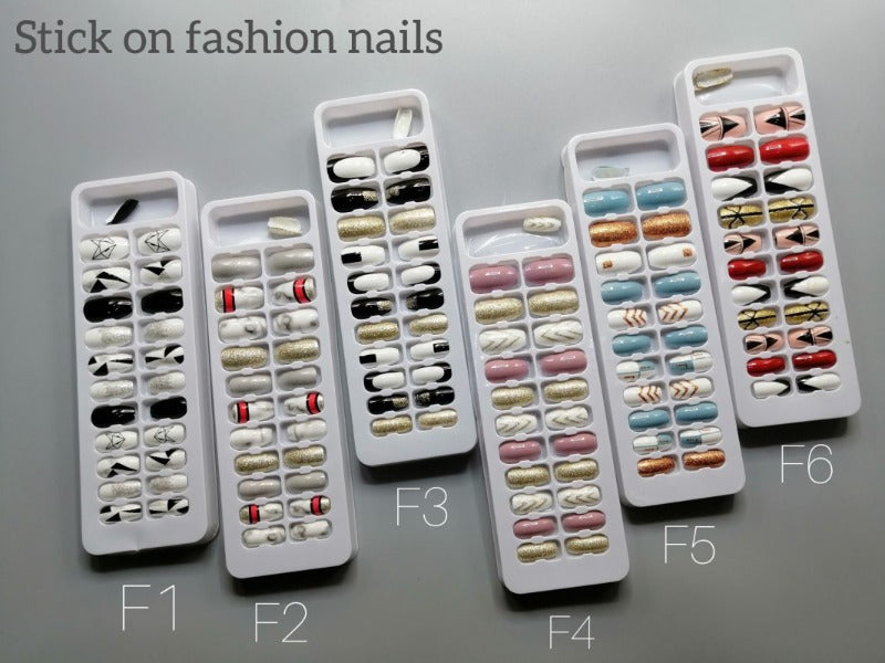 Buy Missrose Stick on Fashion Nails in Pakistan