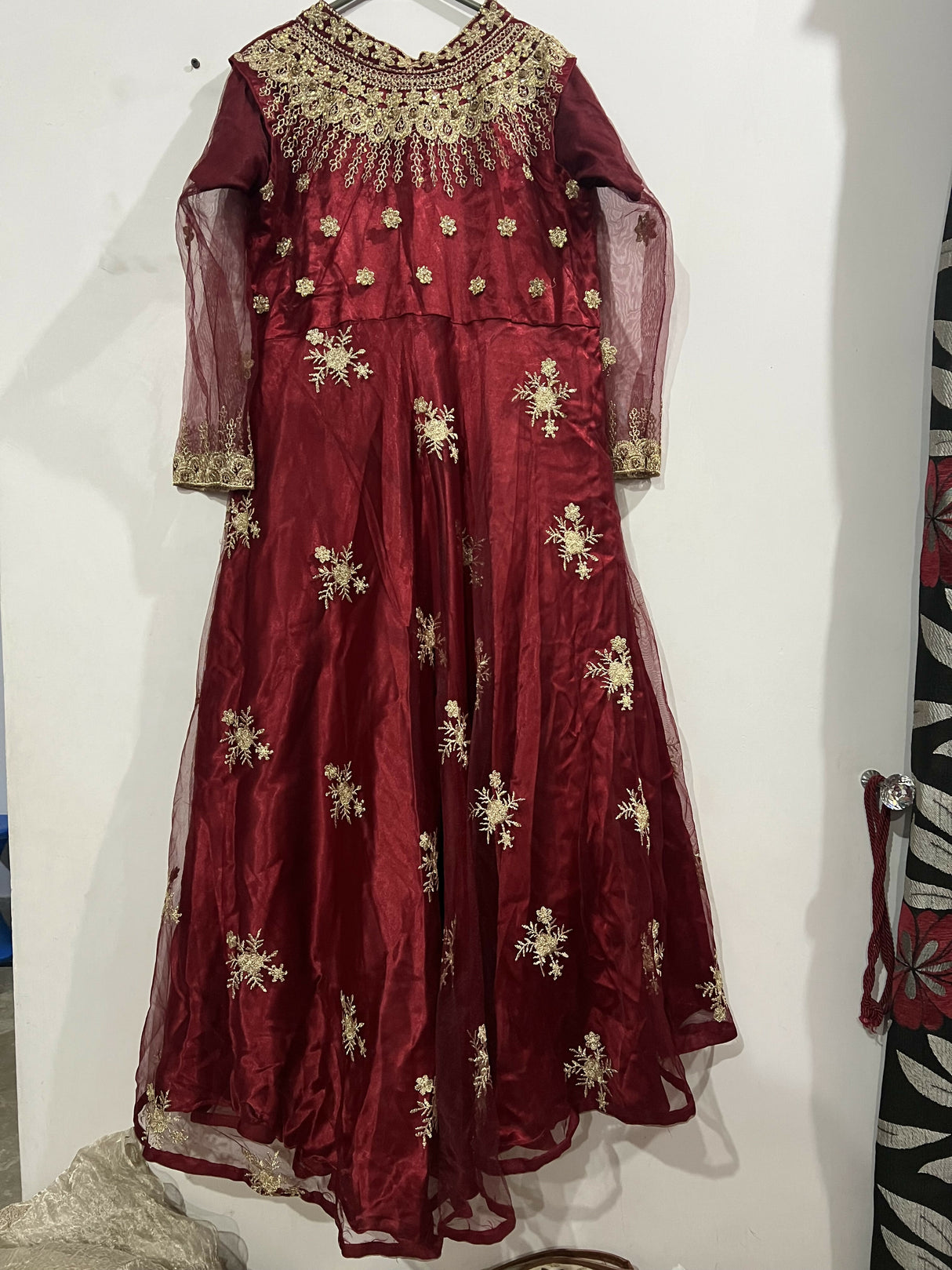 Beautiful Long Frock | Women Frocks & Maxis | Medium | New