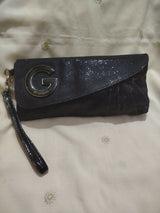 Guess | Women Bags | Clutches | Medium | Preloved