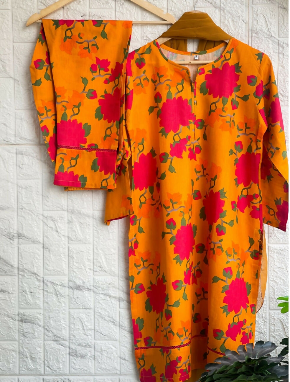 Printed Khaddar 2 PC | Women Clothing | Small | Worn once