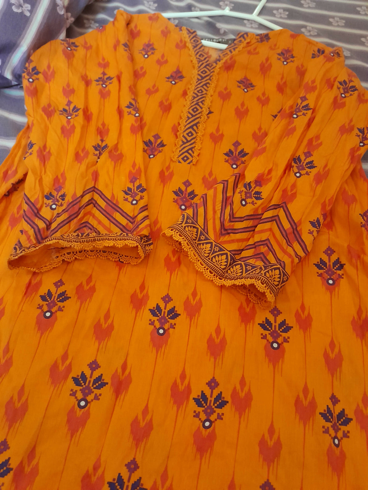 Zellbury | Women Branded Kurta | Small | Preloved