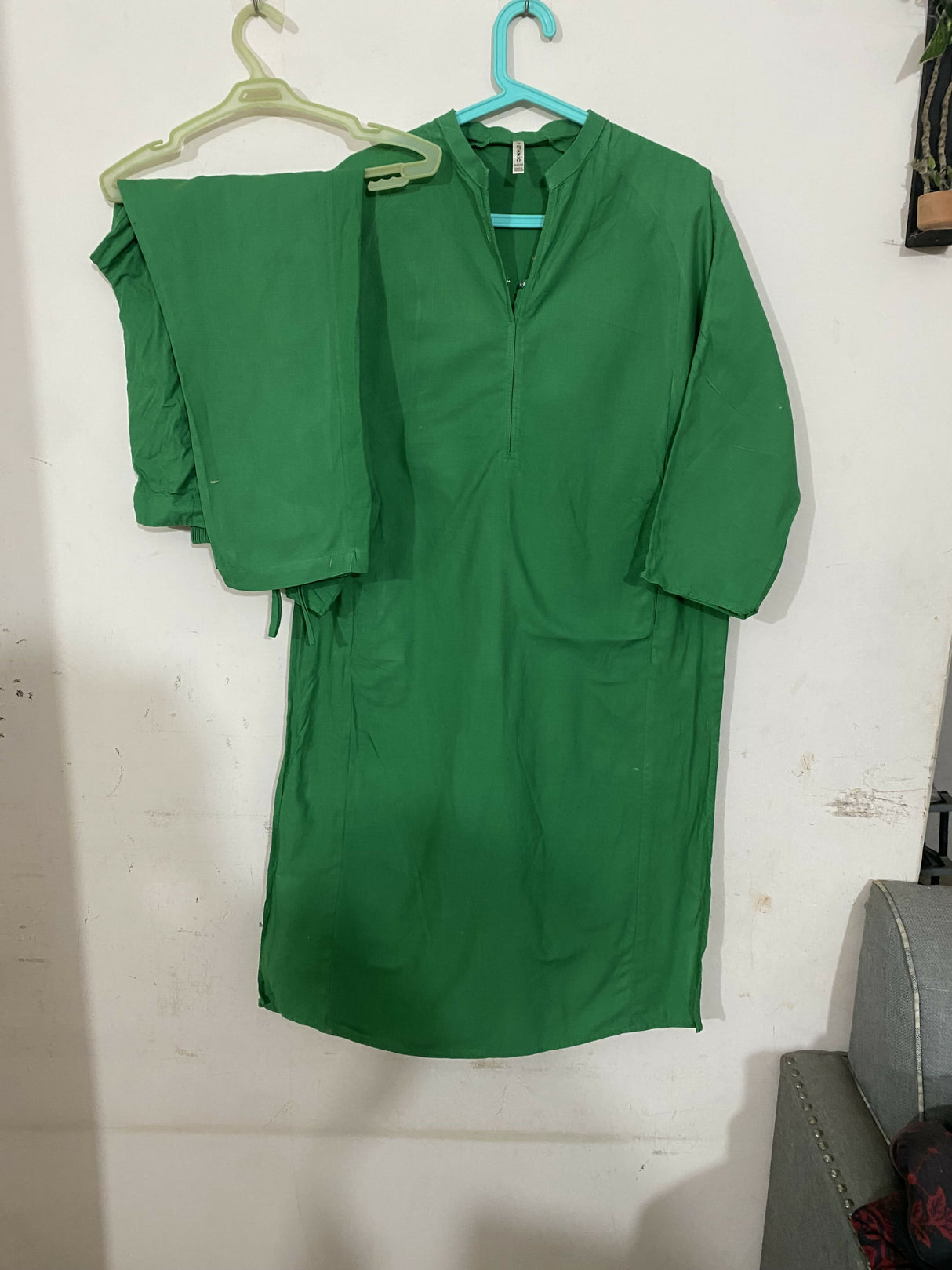 Ethnc Khadar 2 Pcs | Women Branded Kurta | Medium | Preloved