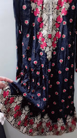 Black Embroidered Kurta | Women Locally Made Kurta | Large | Preloved