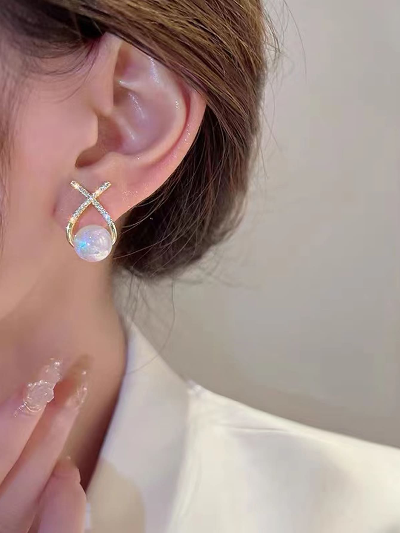Buy SHEIN Rhinestone & Faux Pearl Decor Stud Earrings in Pakistan