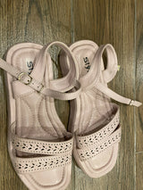 Stylo | Women Shoes | Sandals & Flats | Size: 38 | Preloved