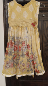 Sapphire Girls Frock | Girls Skirts & Dresses | Size: 4 to 5 Yrs | Worn Once