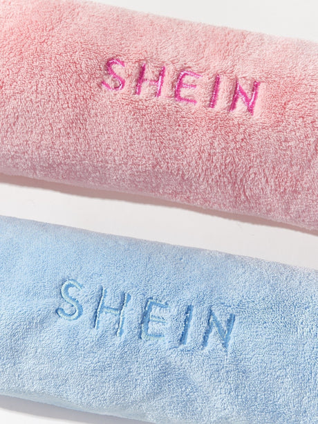 Buy SHEIN 1pc Random Color Flannel Face Towel in Pakistan