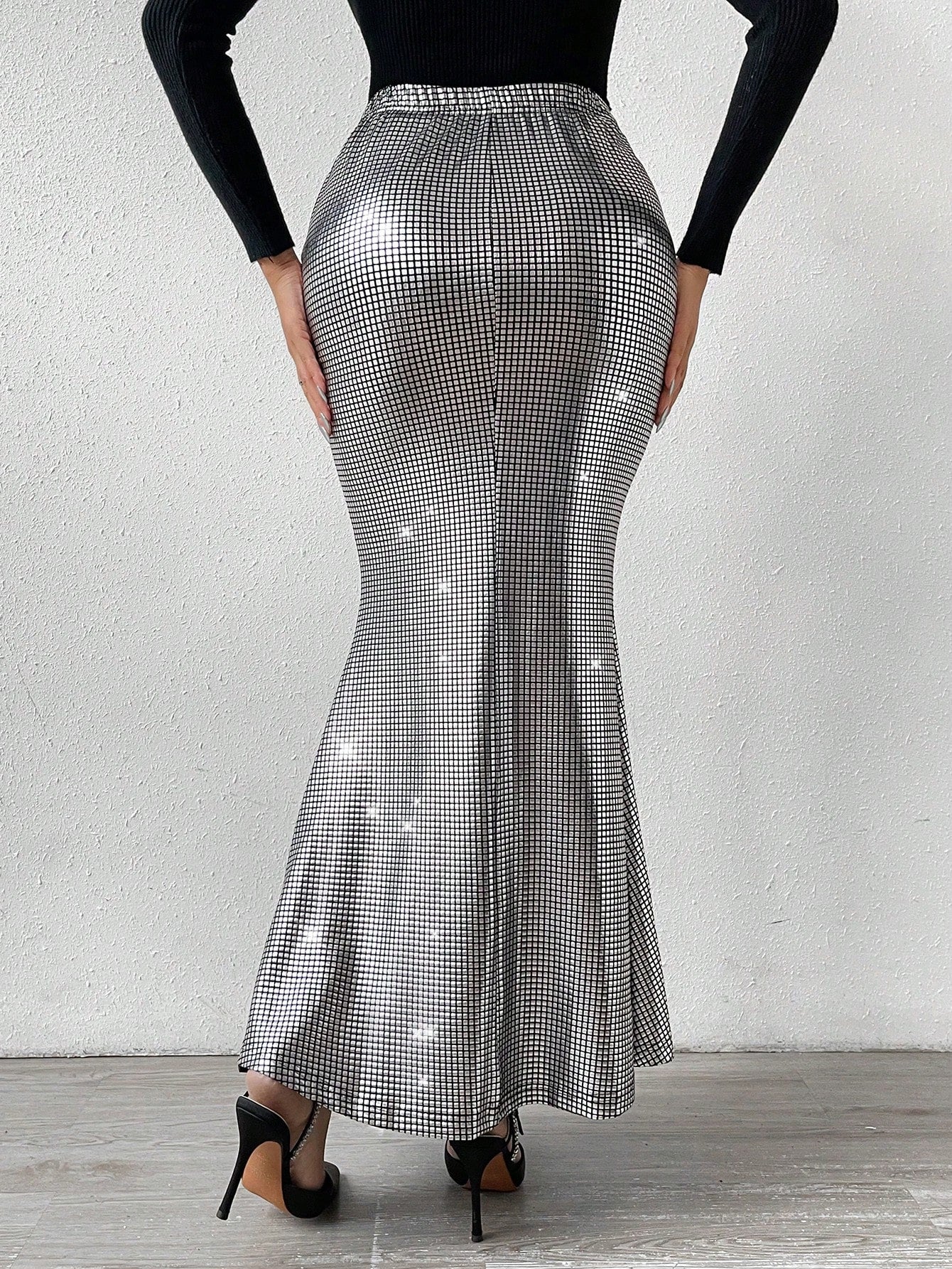 Buy SHEIN BAE High Waist Metallic Mermaid Hem Skirt in Pakistan