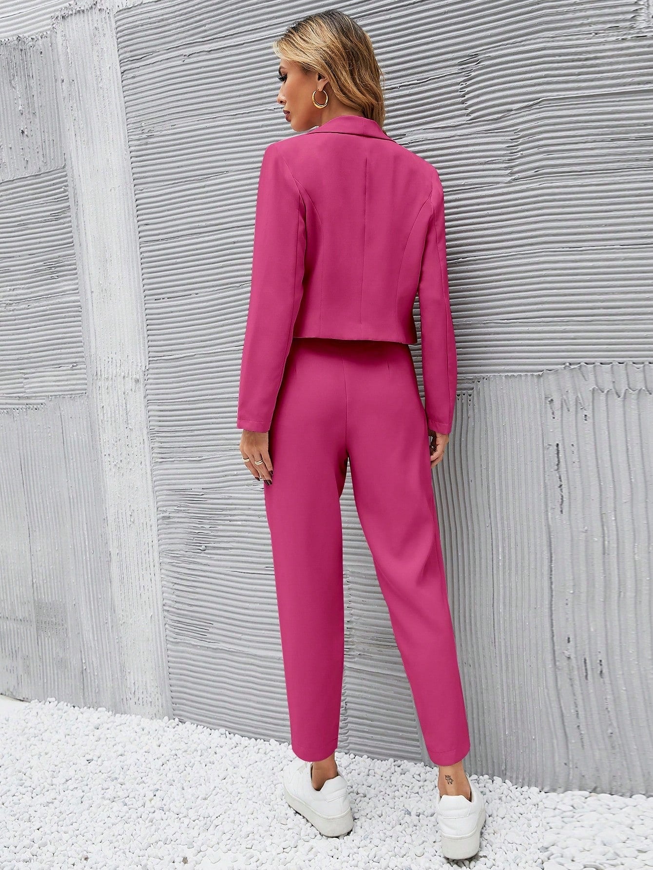 Buy SHEIN Essnce Solid Single Button Crop Blazer And Slant Pocket Tailored Pants in Pakistan