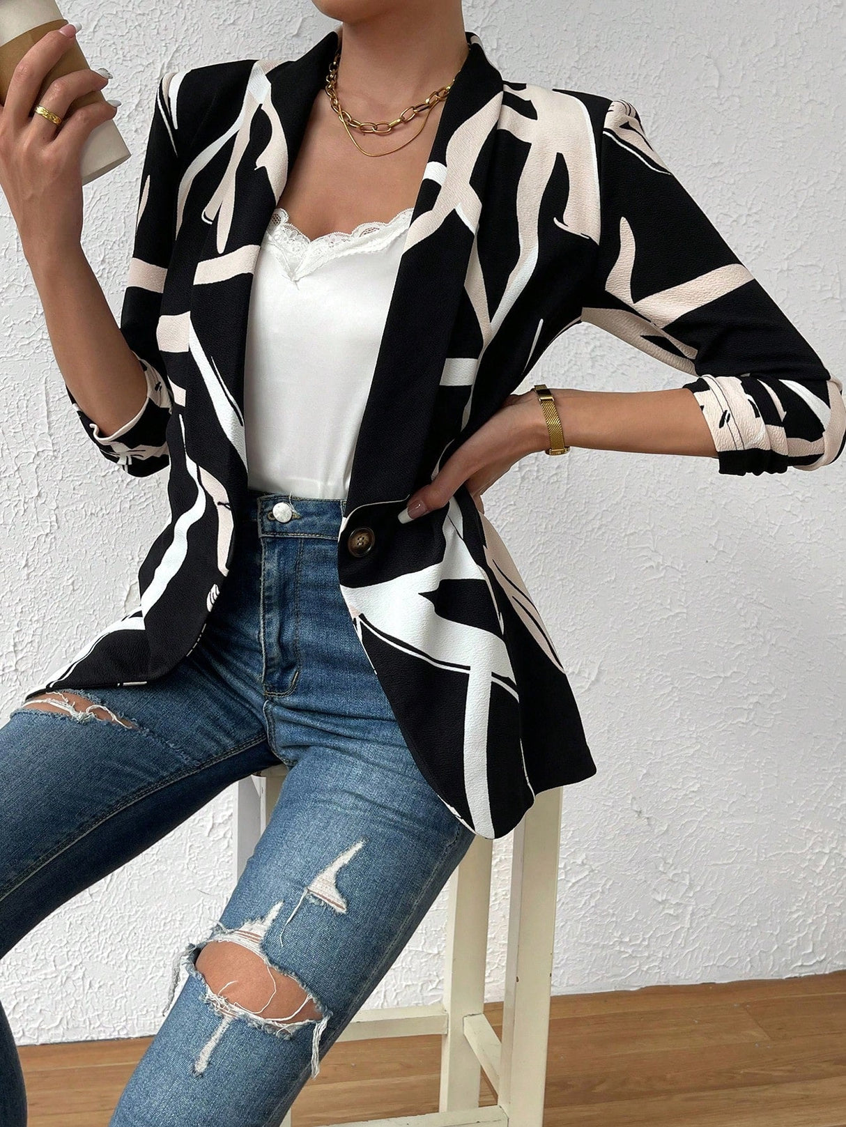 Buy SHEIN Priv̩ Graphic Print Shawl Neck Blazer in Pakistan