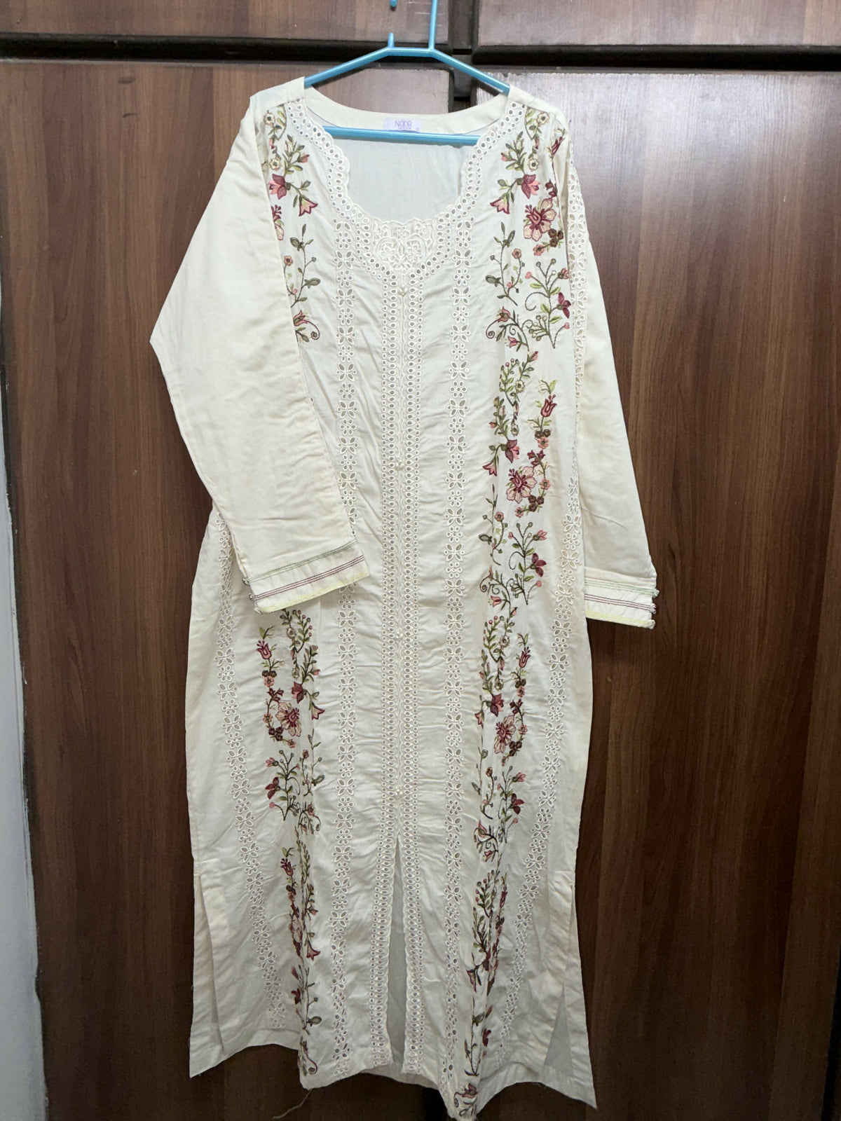Saya | Women Branded Kurta | White | Large | New