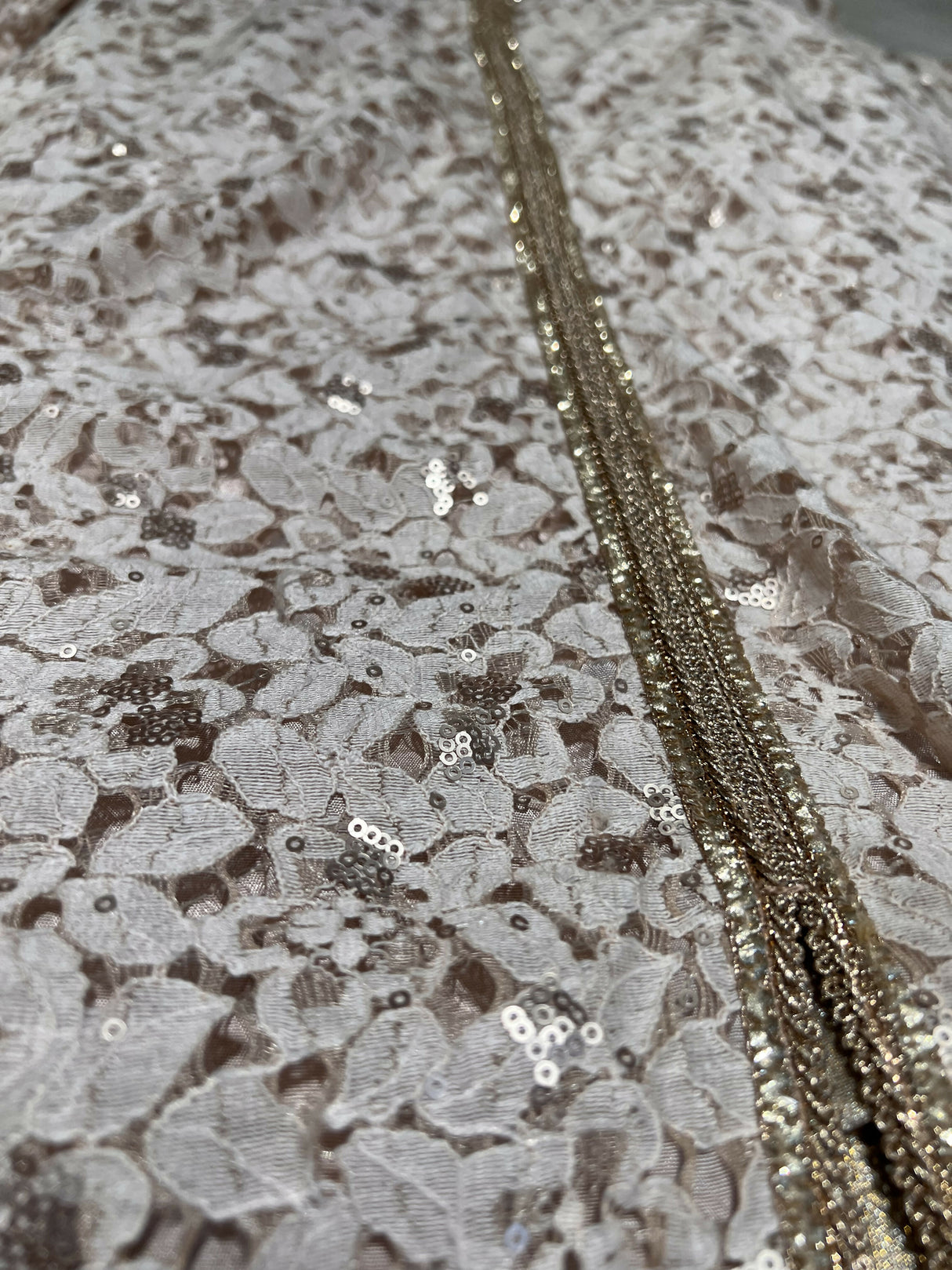 Formal Party wear Suit | Women Locally Made Formals | Medium | Preloved