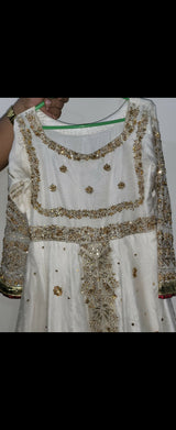 Bridal Maxi | Women Bridals | Medium | Worn Once