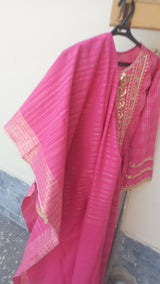 J. Junaid Jamshed | Women Frocks & Maxis | Small | Preloved