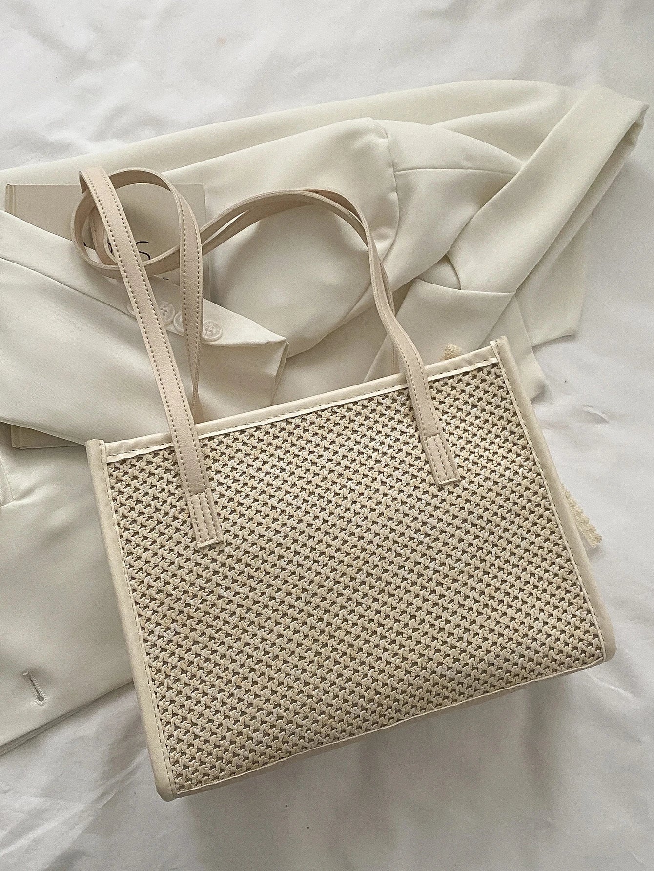 Buy Trendy Lightweight,Casual Bow Decor Straw Bag For Teen Girls Women College Students Perfect For College in Pakistan