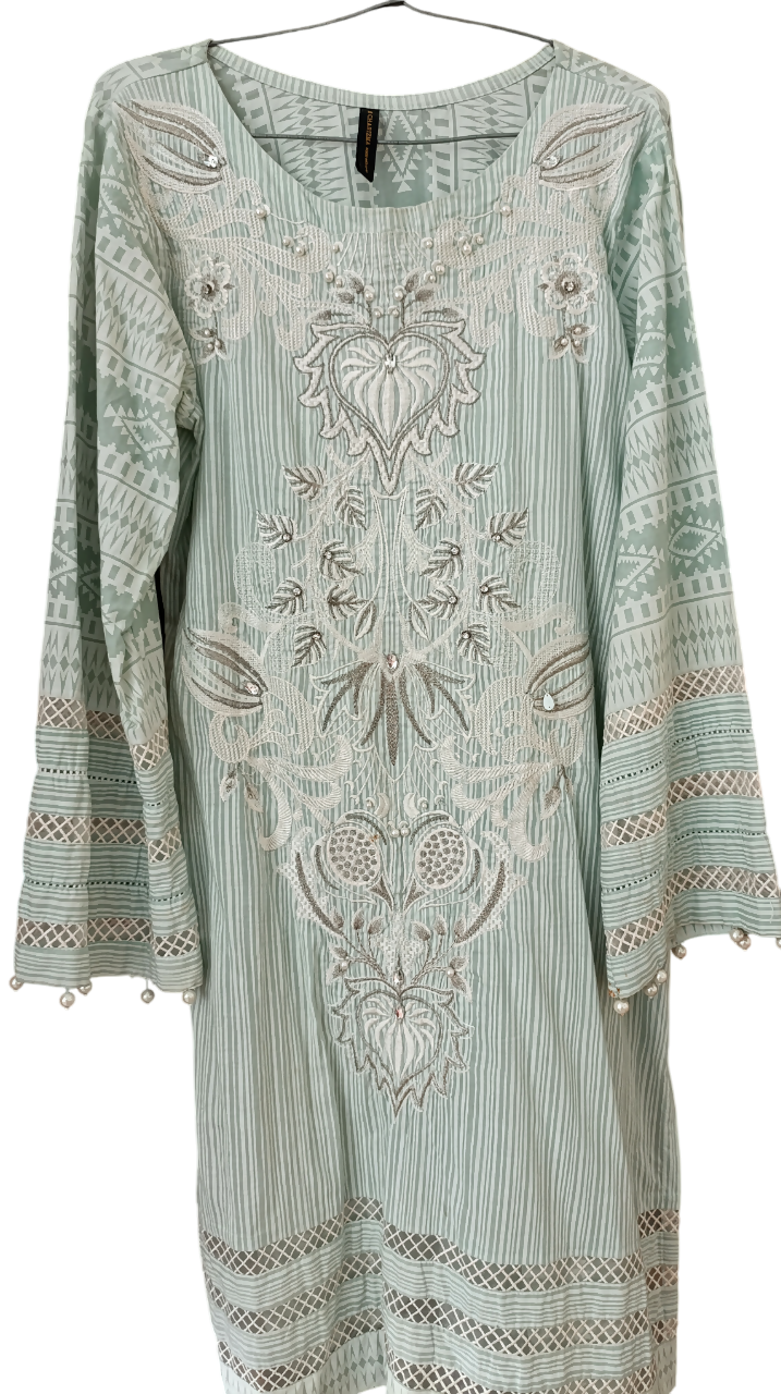 Charizma | Women Branded Kurta | Medium | Worn Once